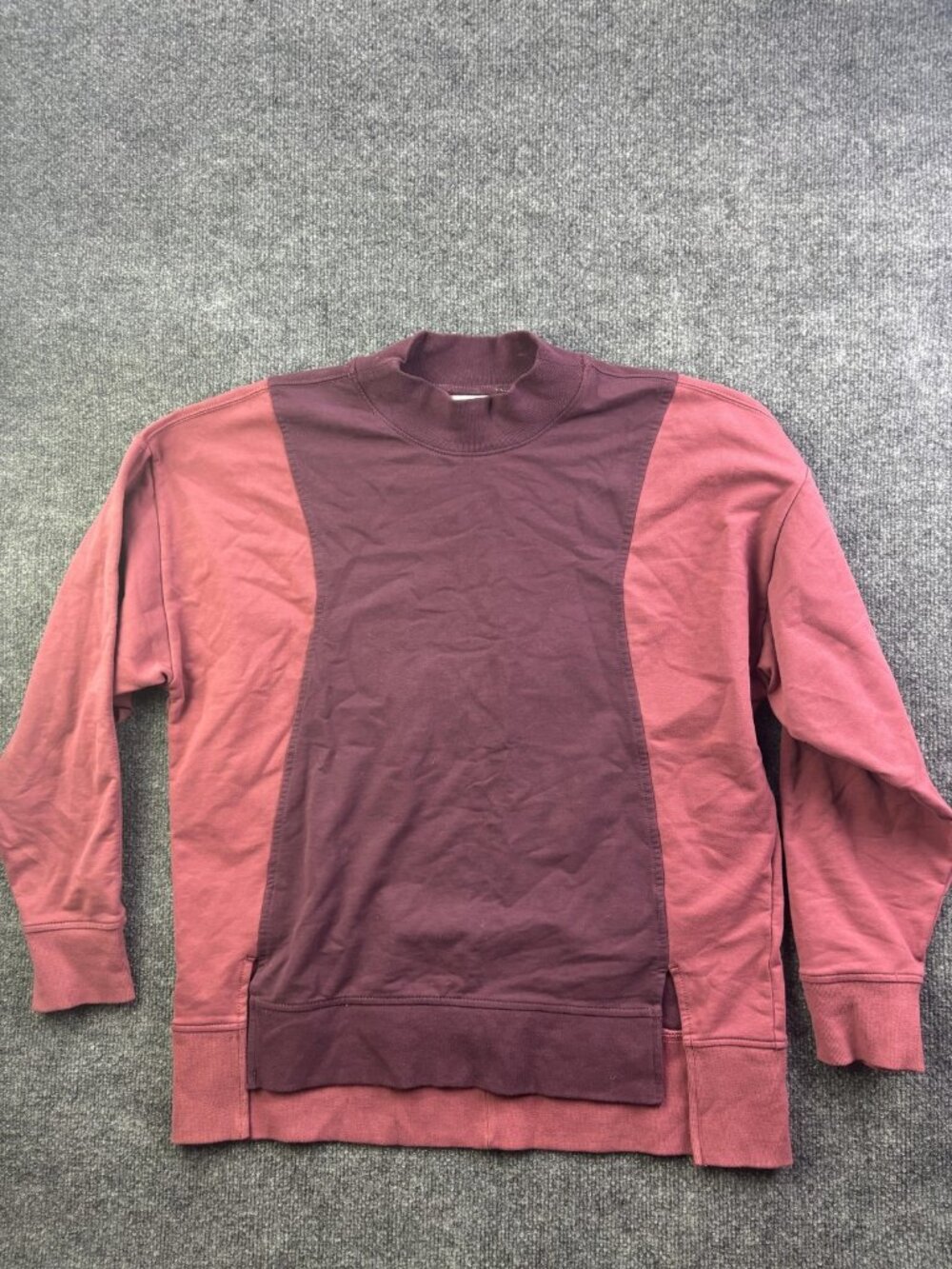 Athleta Sweatshirt Womens‎ Large Purple Fleece Colorblock Pullover Raglan